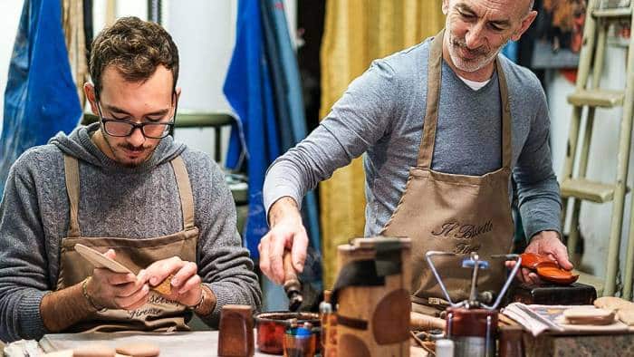 Lederwaren aus der Werkstatt in Florenz