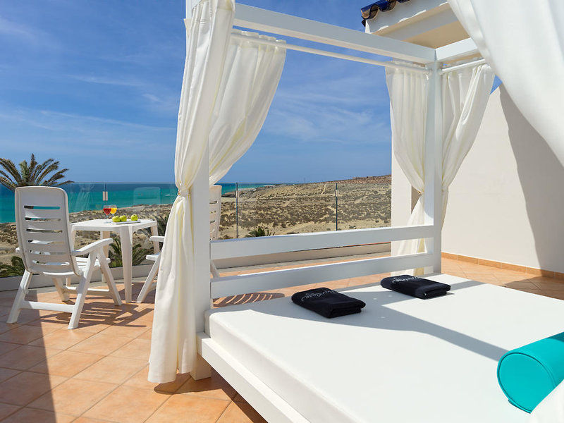 H10 Playa Esmeralda balcony with couch