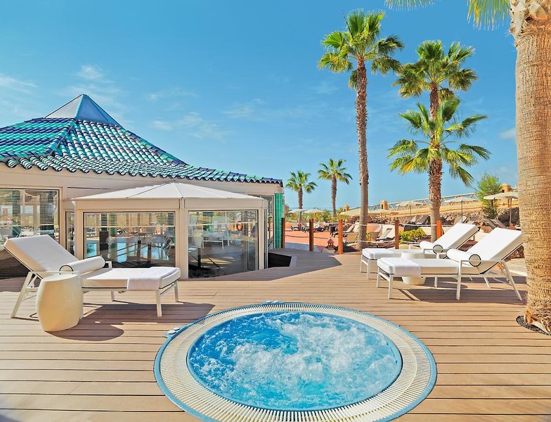 H10 Playa Esmeralda outside jacuzzi