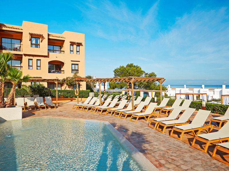 Insotel Club Tarida Playa swimming pool area