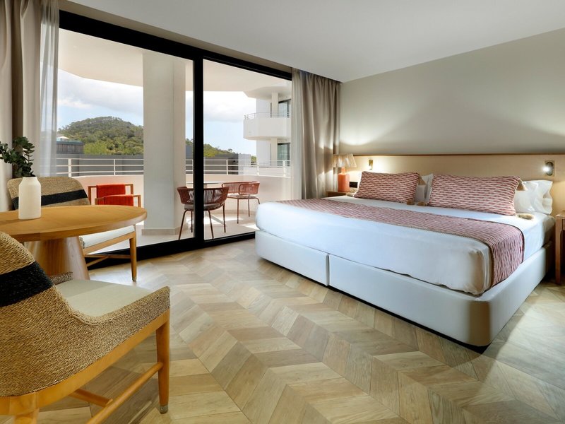 TRS Ibiza Hotel double bedroom