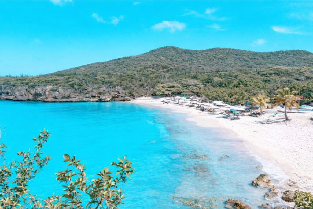 Playa Kenepa grandi